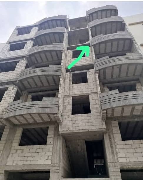 شقو للبيع في طرطوس شارع العريض