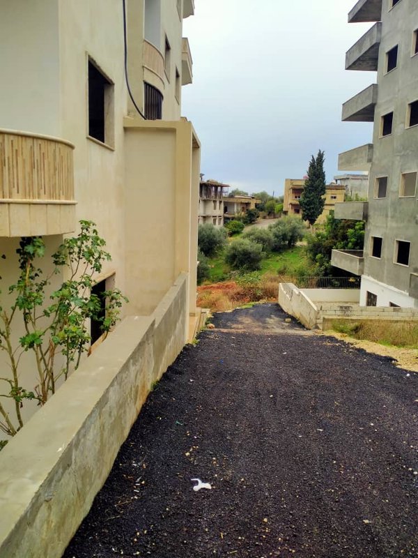 شقة للبيع في الشيخ سعد بيت لاهيا 